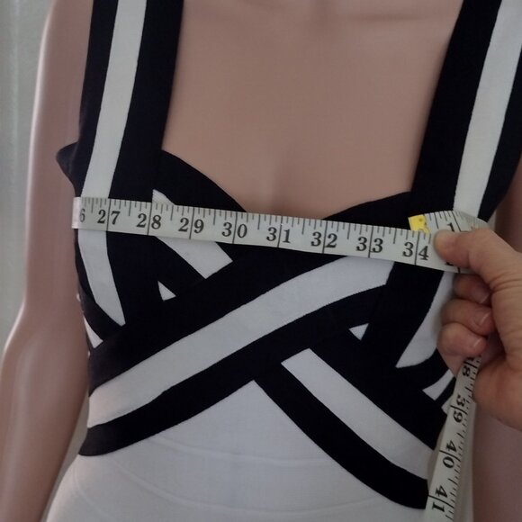 Rachael G Stretch Strappy Dress, White with Black, Size S. - Picture 12 of 13